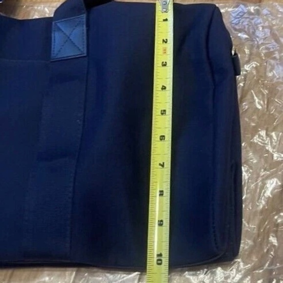 Ralph Lauren Duffle Bag - Picture 6 of 7